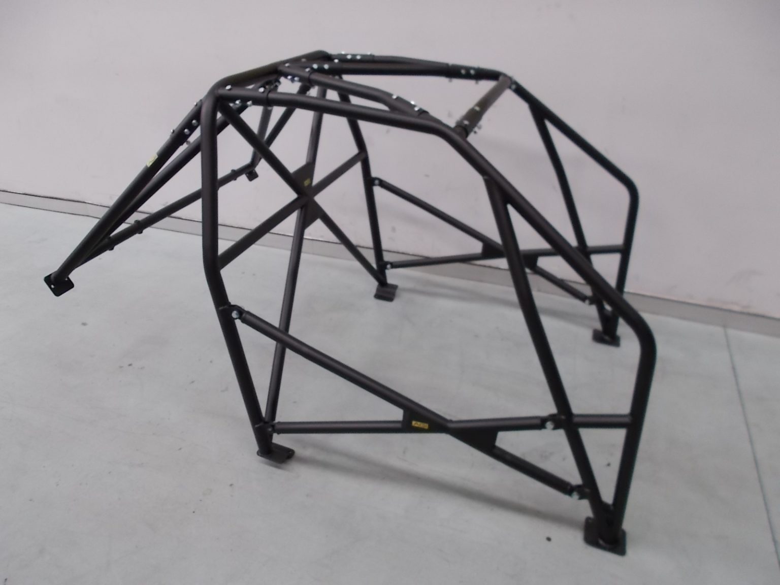 (F) Lexus IS200 Full Cage (6 point) Boltin AGI ROLL CAGES